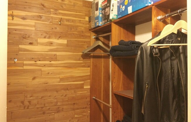 1 bed, 1 bath, $2,250, Unit # 180