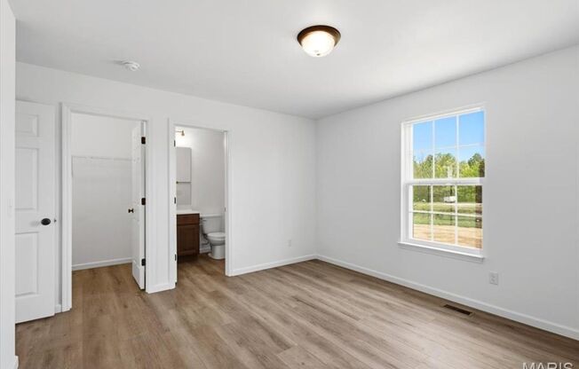 3 beds, 3 baths, 1,323 sqft, $2,400, Unit Rivers Edge Dr - 179