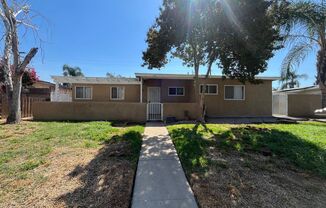 3 beds, 2 baths, $2,500