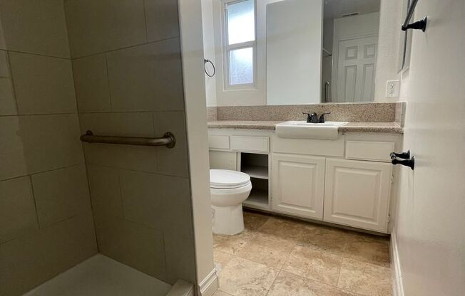 2 beds, 2 baths, 950 sqft, $2,775, Unit Unit 02B