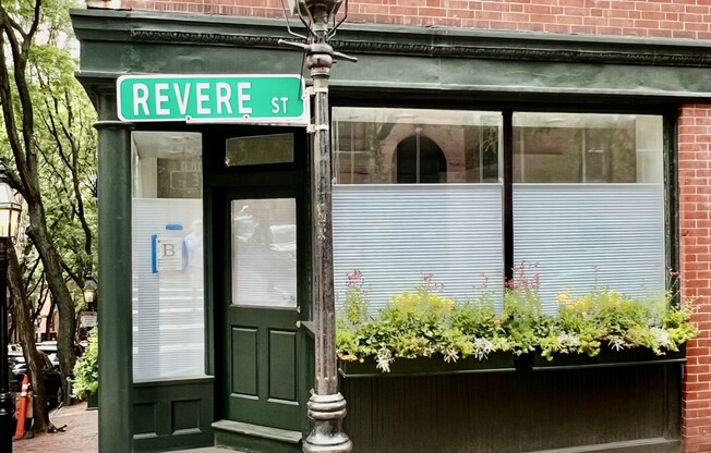 15 REVERE ST