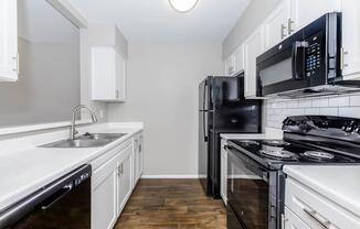 2 beds, 1 bath, 1,089 sqft, $1,250