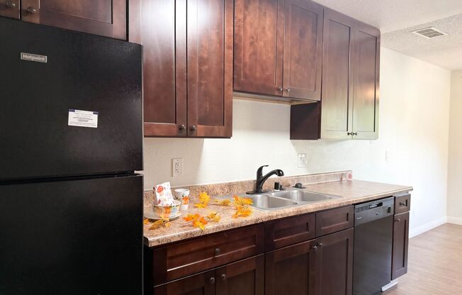 Peppertree Apartments | Convenience, Comfort & Community