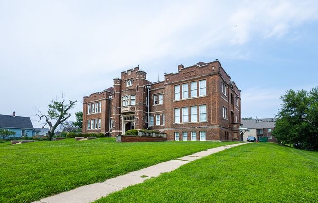Vinton School Apartments