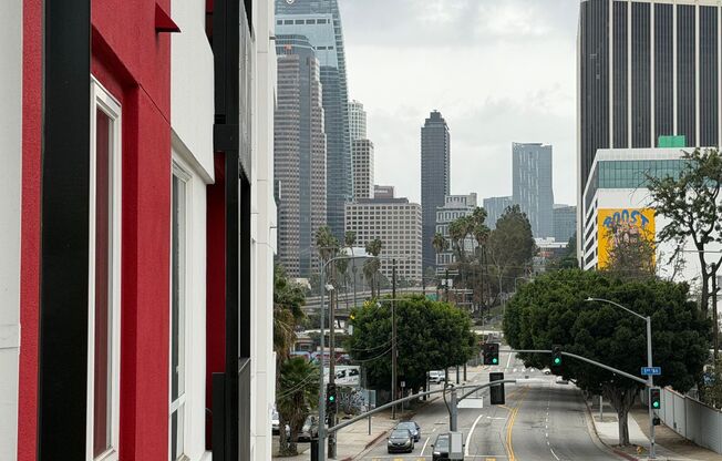 Studio, 1 bath, 611 sqft, $2,250, Unit 311