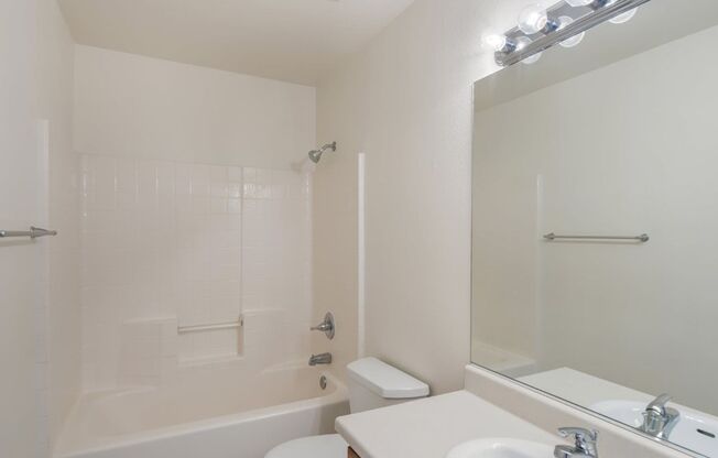 4 beds, 2.5 baths, $2,250