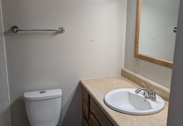 1311 W ELNA RAE