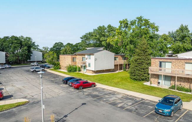 3 beds, 1.5 baths, 1,100 sqft, $1,399, Unit 5010 - 203