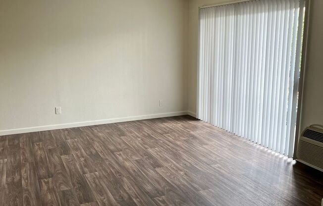 Studio, 1 bath, 600 sqft, $1,795, Unit 41