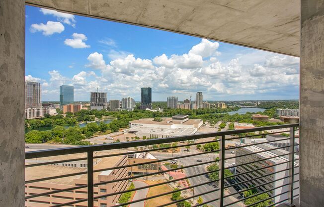 2 beds, 2.5 baths, 2,171 sqft, $9,728, Unit 1910