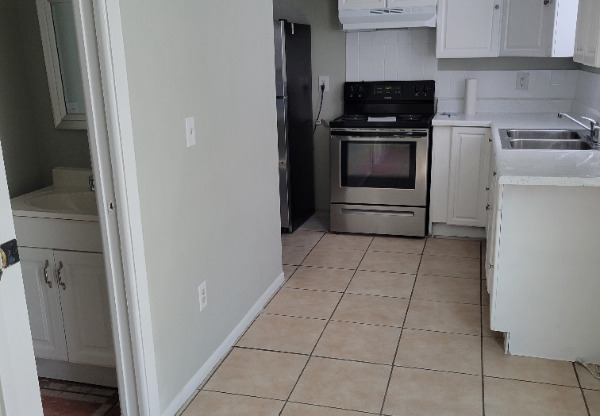 14102 VLG TERRACE DR
