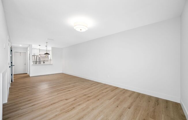 2 beds, 2.5 baths, 1,200 sqft, $1,995, Unit 13