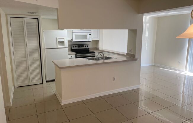 ***All Utilities Included*** 3 bedroom 2 bathroom Condo w/utilities included in $300 Utility Fee.