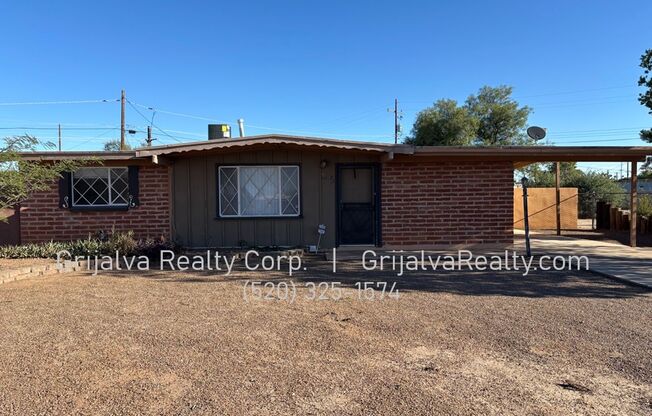 Northwest 3 Bed, 2 Bath House for Rent (Ruthrauff/La Cholla)