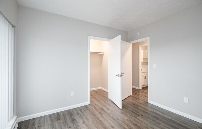 2 beds, 2 baths, 1,250 sqft, $2,110, Unit 7-PH3