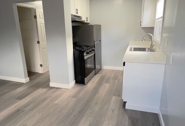 1 bed, 1 bath, 800 sqft, $2,495, Unit Apt 3