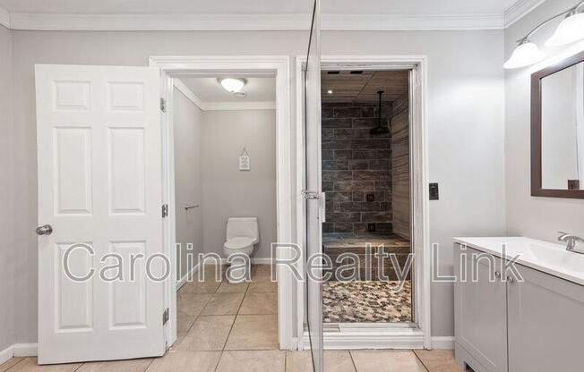 7618 BLYTHWOOD LN