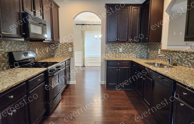 3869 LK MNR WAY