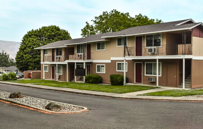 Highland Apartments