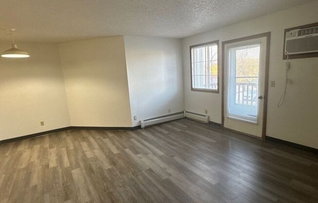 2 beds, 2 baths, 1,022 sqft, $1,090, Unit 205