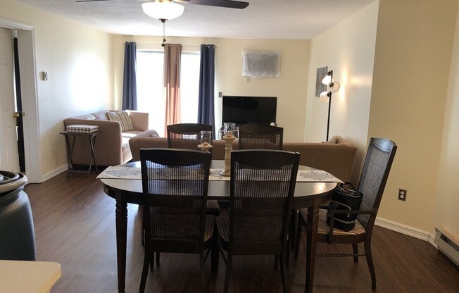 2 beds, 2 baths, 964 sqft, $1,950, Unit D-51