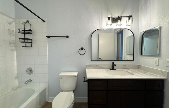 2 beds, 2 baths, $1,425, Unit # 1055