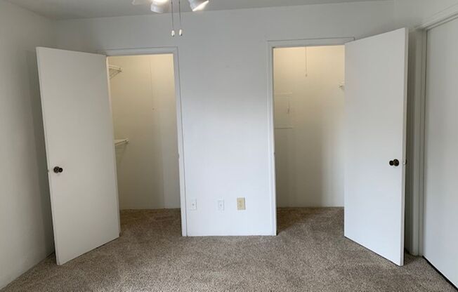 1 bed, 1 bath, 640 sqft, $885, Unit 2404