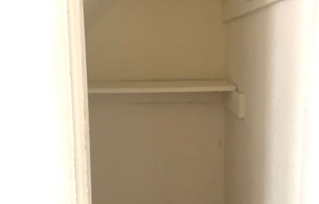 1 bed, 1 bath, 500 sqft, $1,299, Unit F708A