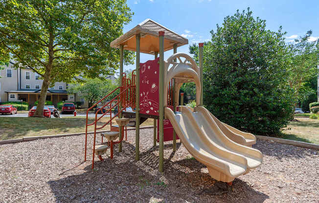 reserve-at-regency-park-playground