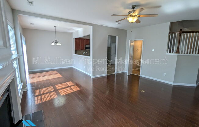 8219 SALTWOOD PL