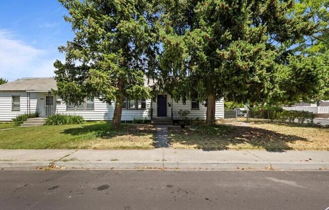 1306 PUTNAM