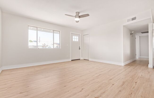 1611 W 5 ST