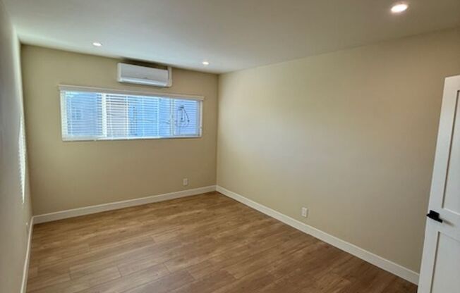 3 beds, 2 baths, 1,400 sqft, $3,295, Unit 10