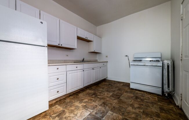 5854 S Michigan