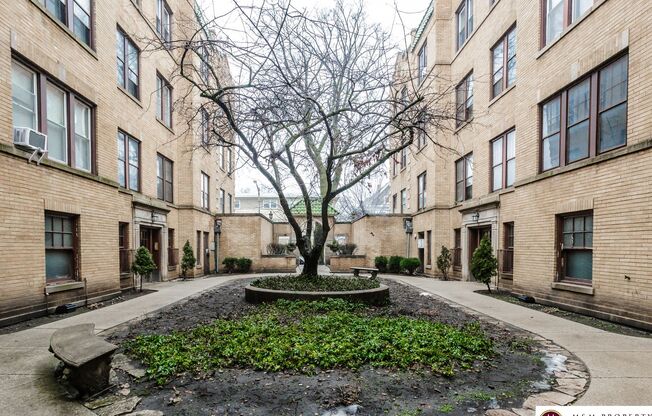 Lexington Oak Park, LLC