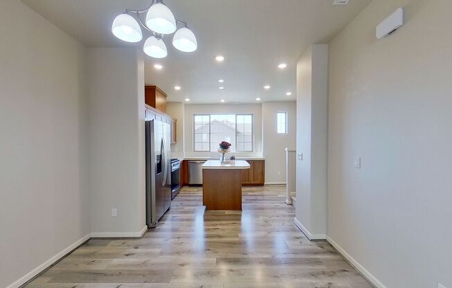 Wonderful Townhome 3 Bed 2.5 Bath in Bethany Creek Falls! Garage and Washer & Dryer Included!
