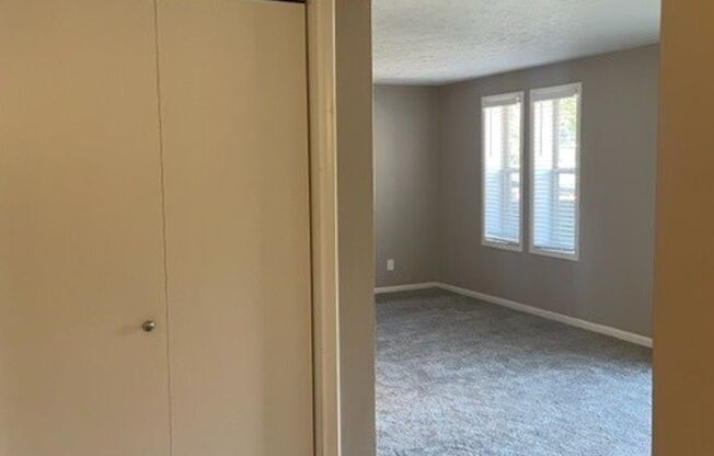 1 bed, 1 bath, 780 sqft, $999, Unit 026