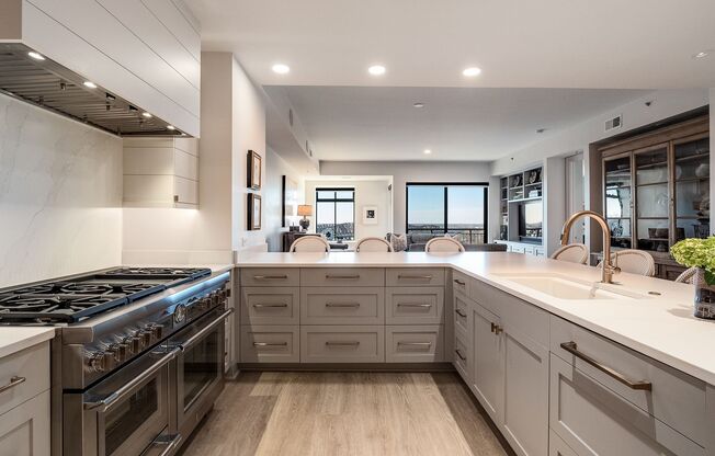 3 beds, 3.5 baths, $10,000, Unit Units 1005-1006