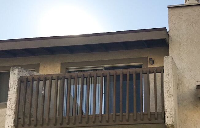 2 Bedroom 2 Bath Condo Available in Colton for Rent!