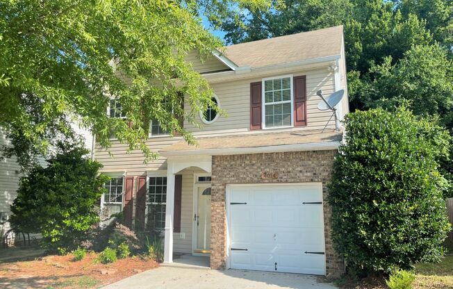 Great location, 4 bed, 2.5 bath, pride of ownership, newly renovated, corner lot, minutes to movie studios, must see!