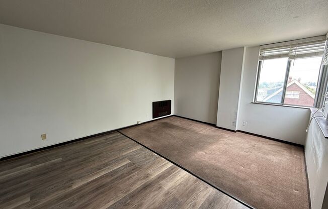 Studio, 1 bath, $695, Unit 410