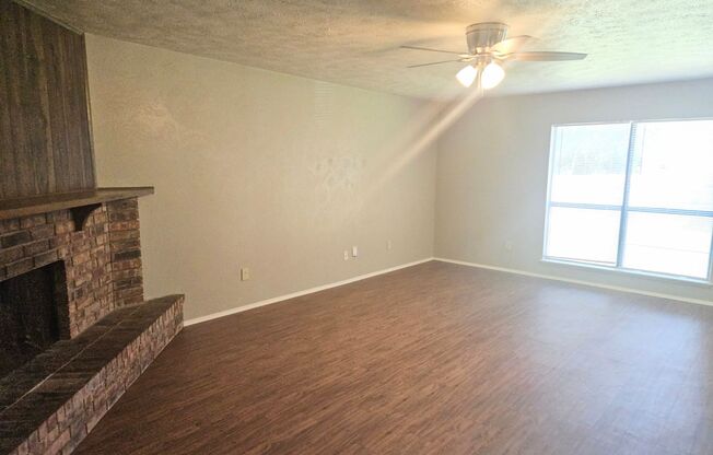 Beautiful Updated Home in NRH