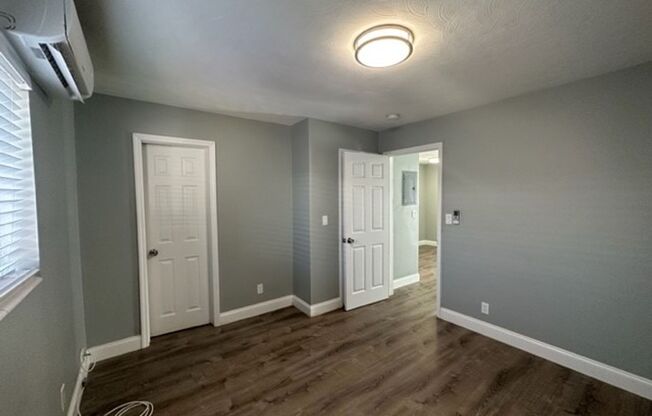 1 bed, 1 bath, $1,695, Unit 01-4246 Seagrape Drive