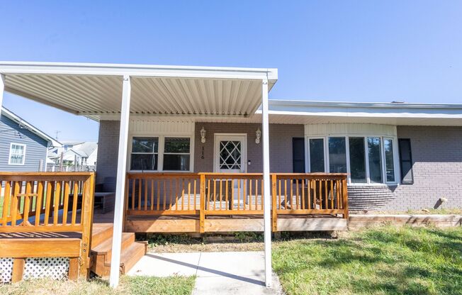 Lovely 3 BR/2 BA Single-Famly Home in Baltimore!
