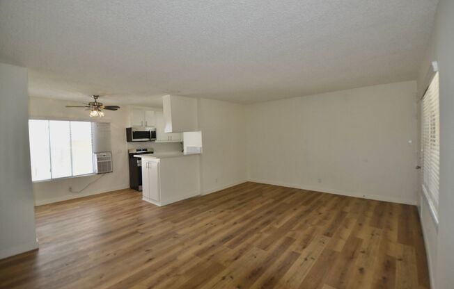 1 bed, 1 bath, 670 sqft, $1,895, Unit 06