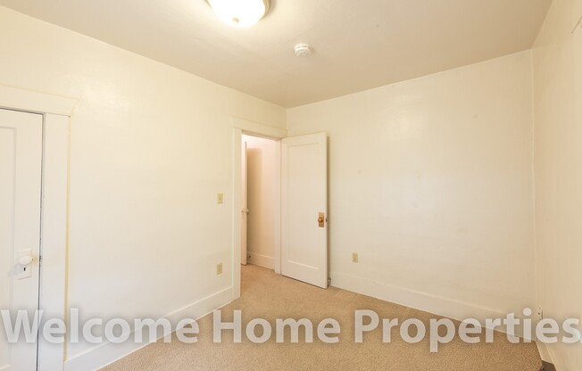 Cozy 2 Bedroom Apartment Close to WWU