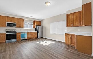 3 beds, 1.5 baths, $4,150, Unit 1