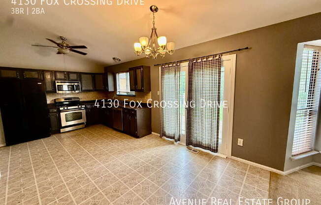 4130 FOX XING DR