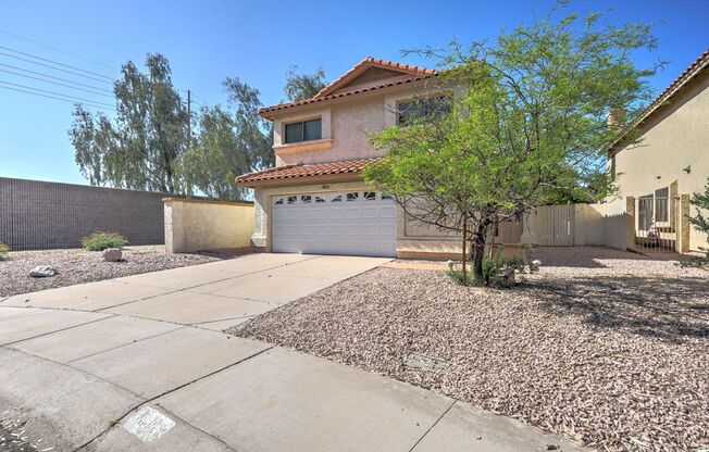 BRAND NEW INTERIOR PAINT! Gorgeous 3 bedroom North Scottsdale Home located in Cul-De-Sac