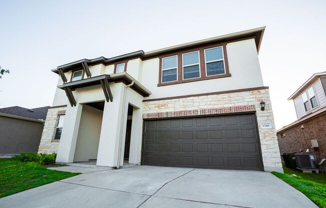 1348 Eagle Ray St